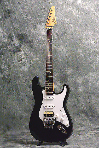 Tsaii Suhr Classic with Floyd Rose Black | Reverb