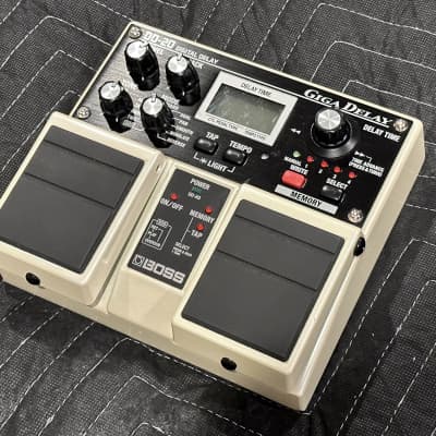 Boss DD-20 Giga Delay