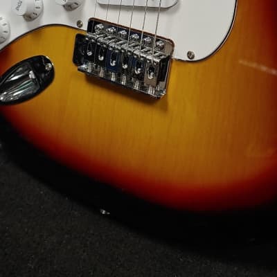 Austin Guitars AST 100 2019 Sunburst
New Soft Case N Cable Included
2 Left Handed N 1 Eighty
Left image 8