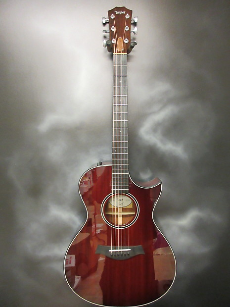 Taylor BTO 8946 Grand Concert With Florentine Cutaway Acoustic Guitar