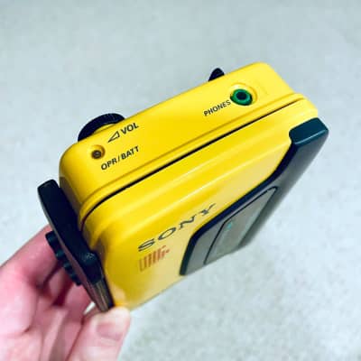 Sony WM-A53 Walkman Cassette Player, Decent Yellow, Running ! | Reverb