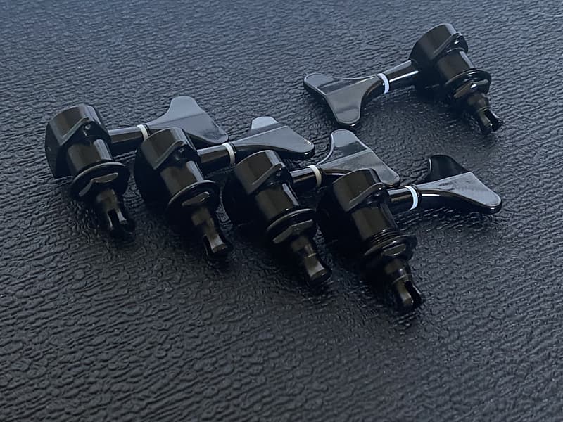 Ibanez 5 String Bass Machine Heads / Tuning Pegs (4L1R, Reverb