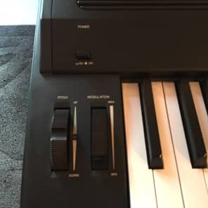 Yamaha Clavinova PF p-100 w/ Stand and Sustain Pedal Black Yamaha Clavinova PF p-100 w/ Stand and Sustain Pedal Black