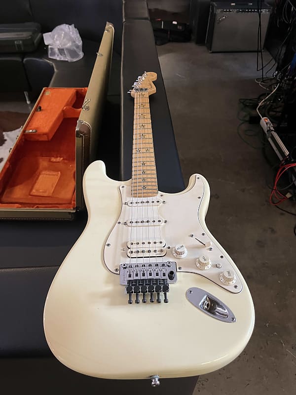 Fender Richie Sambora Signature Stratocaster 1993 - 1999