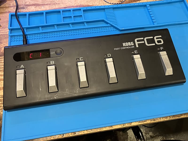 FC6 Foot Controller Reverb