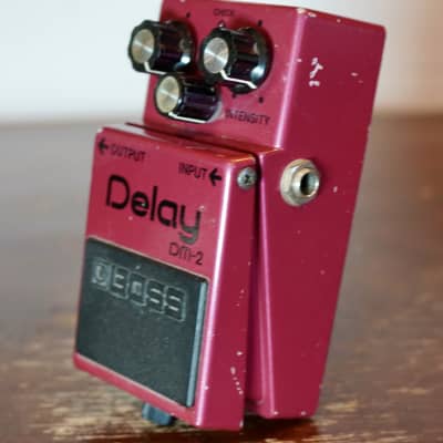 Boss DM-2 Delay Pedal | Reverb