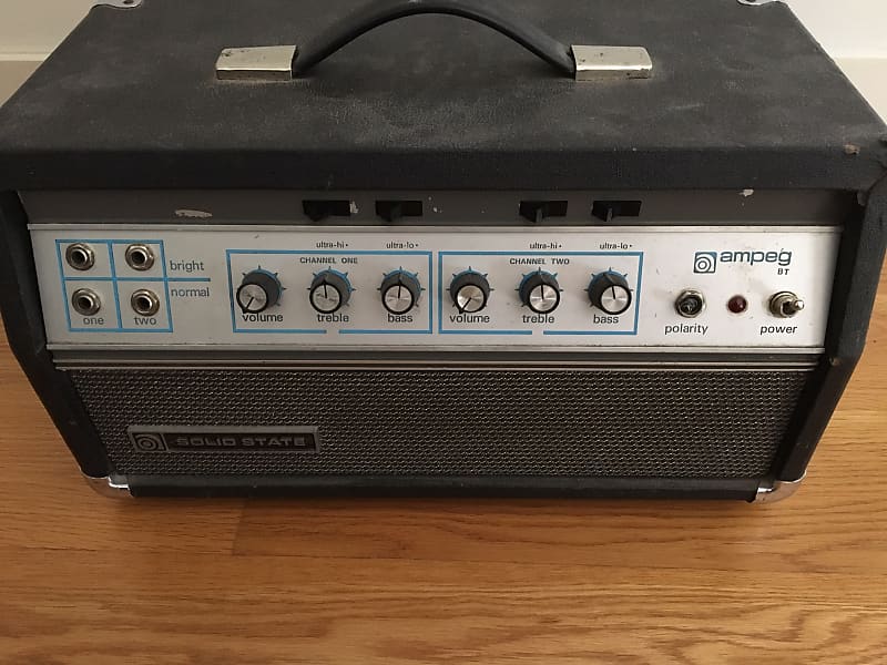 Ampeg BT25 solid state 120 watts 1967 bass amp 230volt BT 25 Made in U.S.A vintage SVT