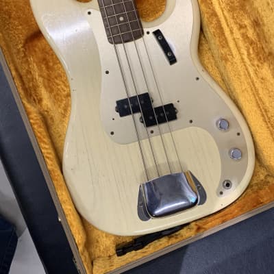 Fender Custom Shop 1959 Journeyman Relic Precision Bass image 1