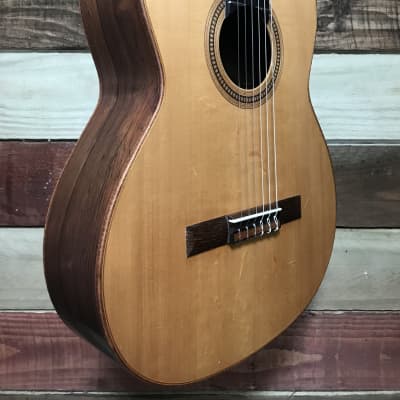 Lowden Master Built By George Lowden #353 Concert Classic Brazilian Left Hand 2001 - Natural image 2