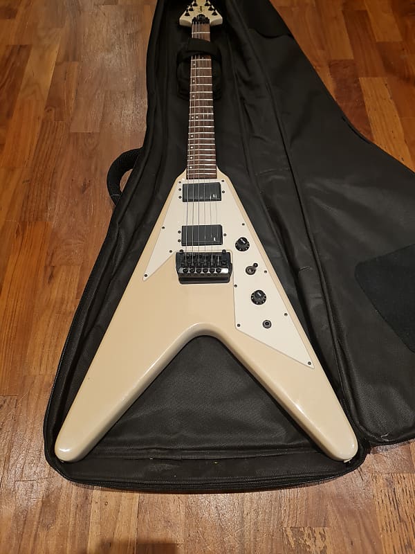 Epiphone Flying V 1989 Pearl White *RARE in Pearl White