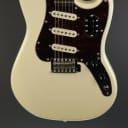 USED Squier Paranormal Cyclone - Pearl White (038)
