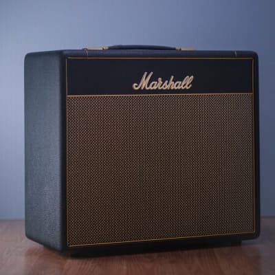 Marshall Studio Vintage SV20C MK II 20-Watt 1x10 Guitar Combo