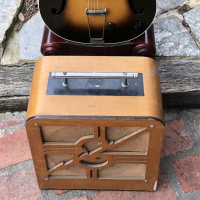 EpiphoneTop  & Electar  Amp 1941 Sunburst  Guitar Timber Amp image 5