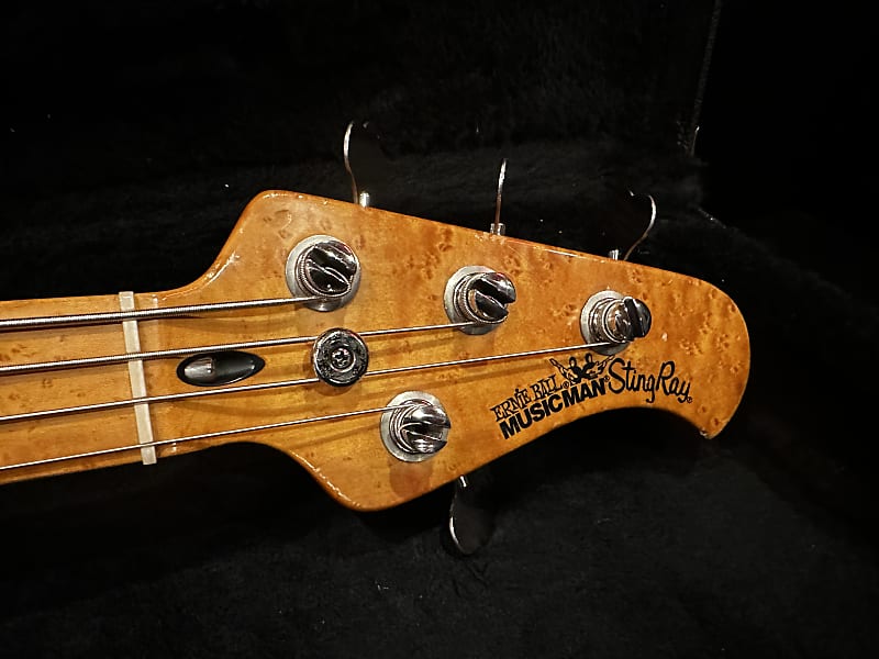【オム】MusicMan StingRay 1988年製 3EQ メイプル 中古】Musicman Stingray 1988年製 - 神奈川県の中古楽器店