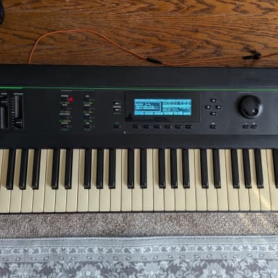 Kurzweil K2000 61-Key Digital Workstation Synthesizer 1990s - Black