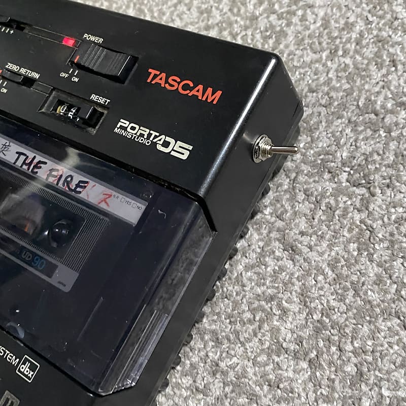 VHS教則ビデオ付 TASCAM ミニスタジオ PORTA 05 カセット式 TASCAM Porta 05 Multitrack Cassette Recorder | Reverb Canada