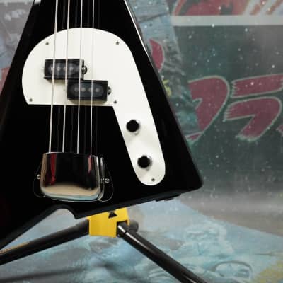 Fender Hama Okamoto Signature Katana Bass