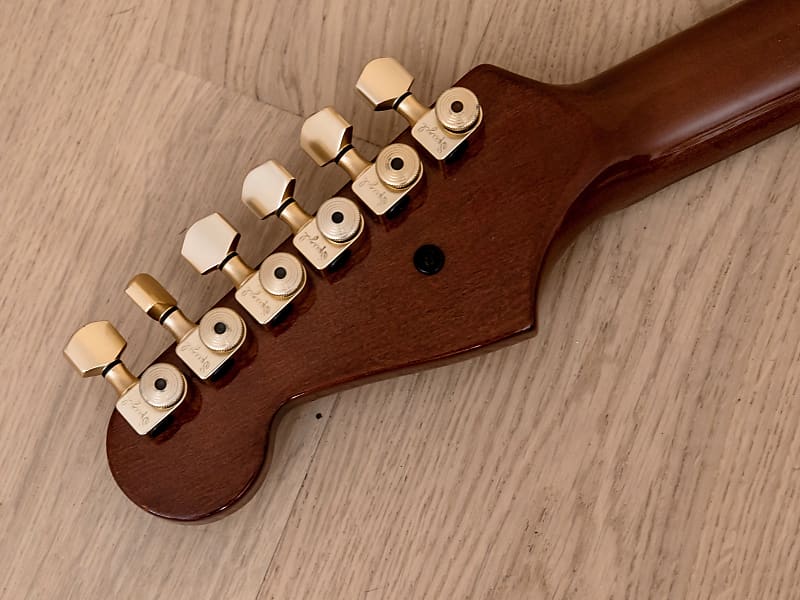 1980s Levinson Blade R4 Vintage S-Style Electric Guitar