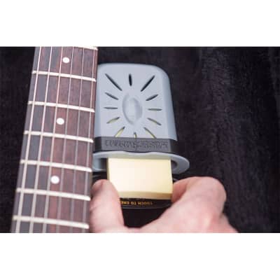 Music Nomad MN303 Humitar Case Humidifier image 4