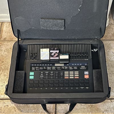 Buy used Yamaha RX5 Digital Rhythm Programmer 1986 - Black