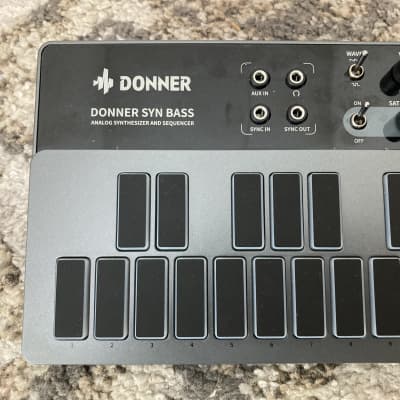 上等な Donner B1 ベースシンセサイザー シーケンサー その他 - www