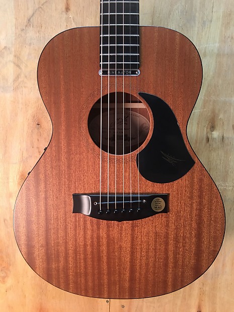 Maton EMM 6 Mini Maton Mahogany Electric Acoustic Guitar