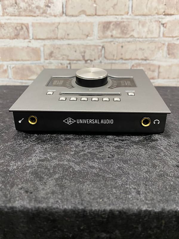 Universal Audio Apollo Twin Mk II Thunderbolt 2 Audio | Reverb Universal Audio Apollo Twin Mk II Thunderbolt 2 Audio | Reverb
