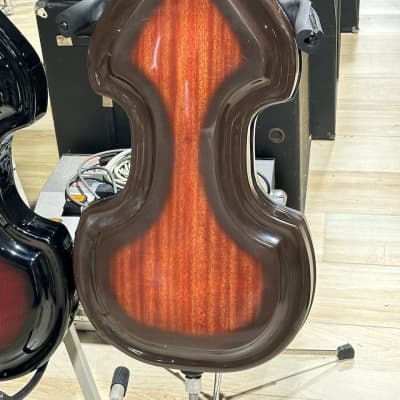 Ampeg BB-4 Baby Bass 1965 - the 60 year old famous Baby Bass in a vintage Sunburst ready to enjoy ! image 5