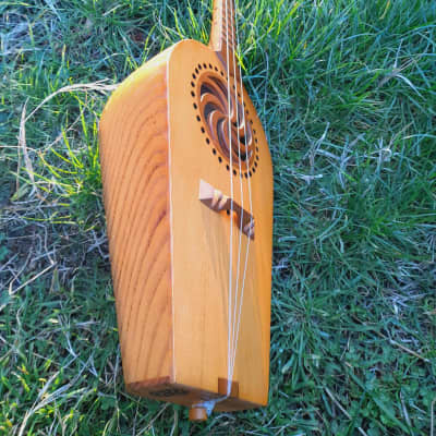 Georgian folk music instrument Panduri | String instrument Panduri | ფანდური | Fanduri image 4