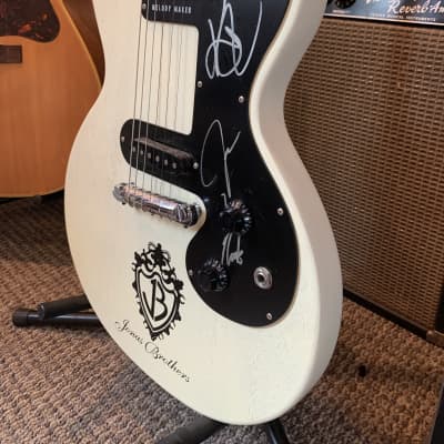 Gibson Jonas Brothers Melody Maker (Signed) 2008 - White with | Reverb