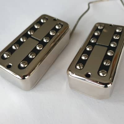 Roswell HAF-B Alnico-5 (bridge) HAF-N Alnico-5 (neck) + Seymour