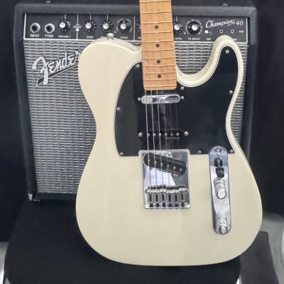 ギター Fender Deluxe Nashville Telecaster - MIM Fender Deluxe Nashville Telecaster 2016 MIM White Blonde