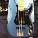 Fender American Performer Precision Bass with Maple Fretboard 2018 - 2020 Satin Lake Placid Blue