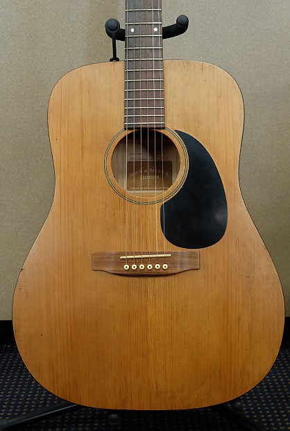 Simon and patrick wild hot sale cherry guitar