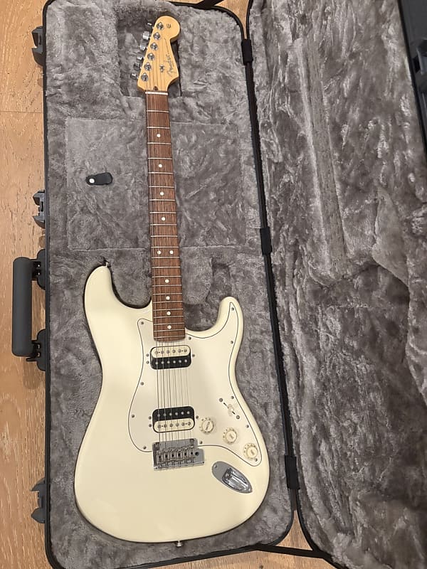 Fender American Professional Series Stratocaster HH Shawbucker