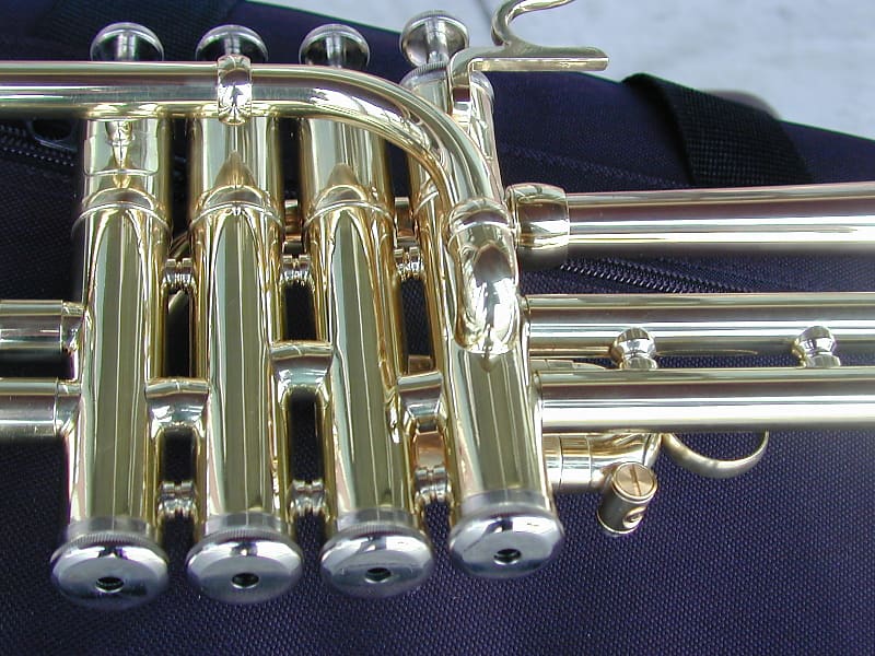 BerkeleyWind Pro Bb/A/G Gold Brass Piccolo Trumpet