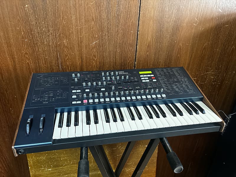 KORG MS2000 Virtual Analog Modeling Synthesizer w/ power supply