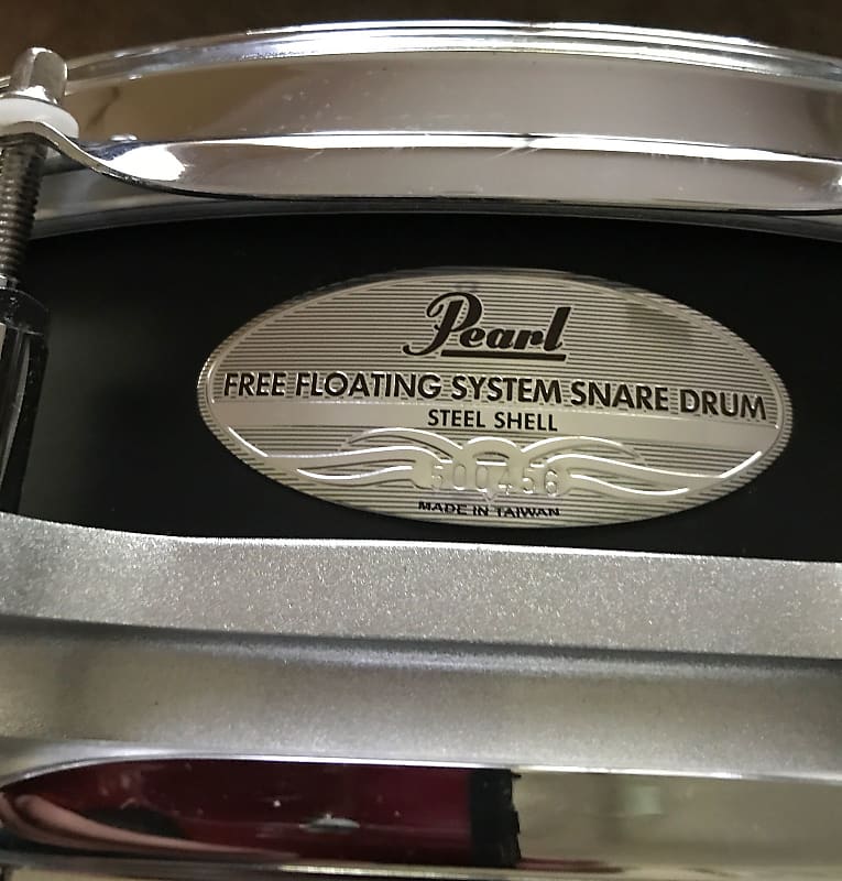 Pearl FS-1435B/C Free-Floating Steel 14x3.5" Piccolo Snare Drum (3rd Gen) 2005 - 2013 image 4