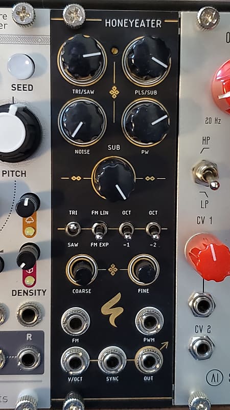 ST Modular HONEYEATER - CEM3340 Analog VCO w/ 2 SUB OSCs 2019 - Black and  Gold