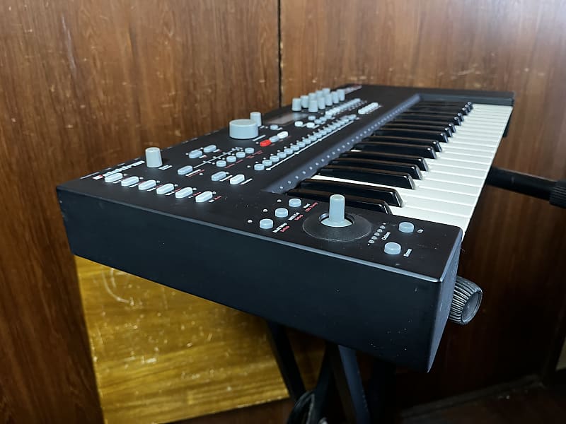 Elektron Analog Keys 37-Key 4-Voice Analog Synthesizer w