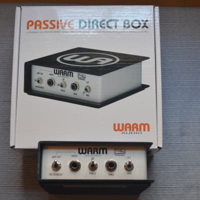 Pro Co HJ6 6-Channel Headphone Junction Box | FrontEndAudio.com