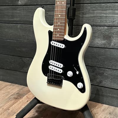 Fender Squier Contemporary Stratocaster HT Special Electric Guitar - White image 15
