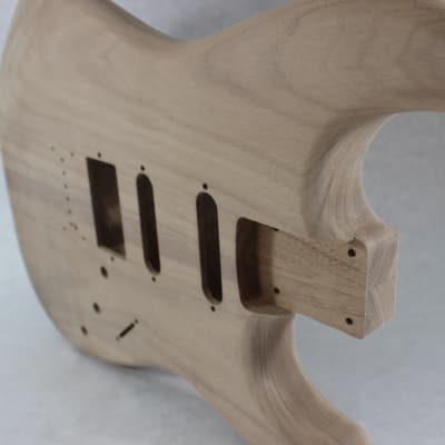 Unfinished Walnut HSS Hardtail guitar body - fits Fender Strat Stratocaster necks J840 image 7