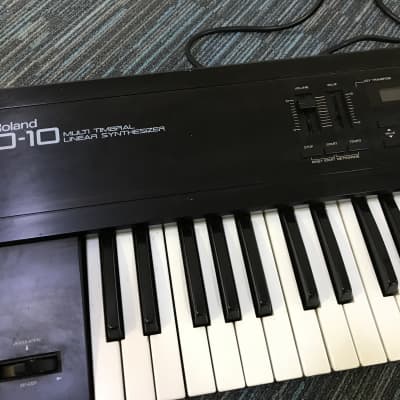 Roland D-10 61-Key Multi-Timbral Linear Synthesizer image 2