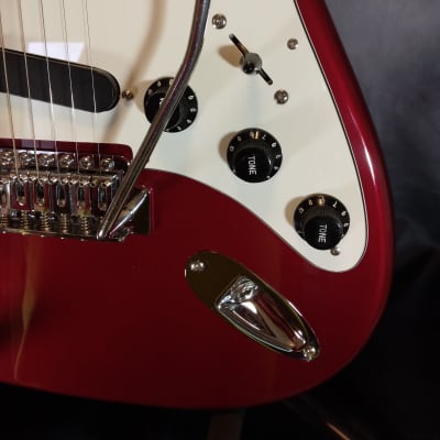 Hondo 2 Stratocaster Style Electric Guitar 1990s - Red image 8