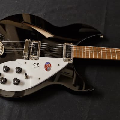 Rickenbacker 330 Jetglo including Rickenbacker case image 2