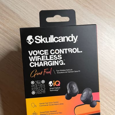Skullcandy Grind Fuel In-Ear Wireless Earbuds with Wireless Charging / Bluetooth image 2