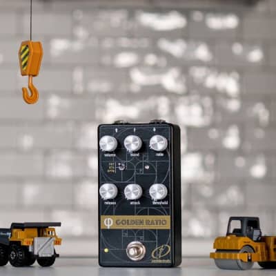 Crazy Tube Circuits Golden Ratio Phi v2 Compressor Review