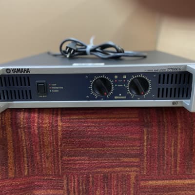 Yamaha P3500S Two-Channel Power Amplifier, 350W into 8 Ohm