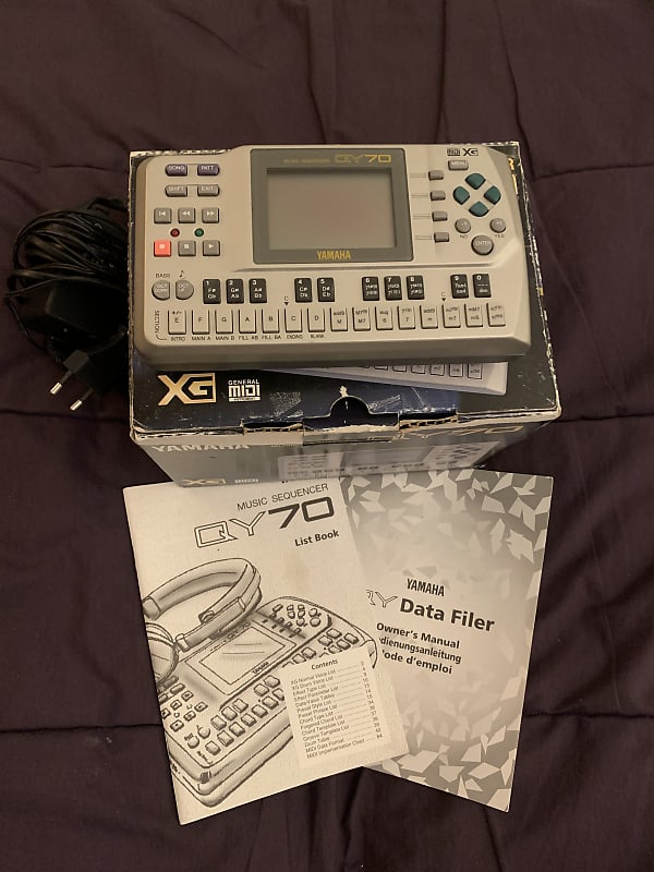 Yamaha QY70 Sequencer 2000s - Silver image 1